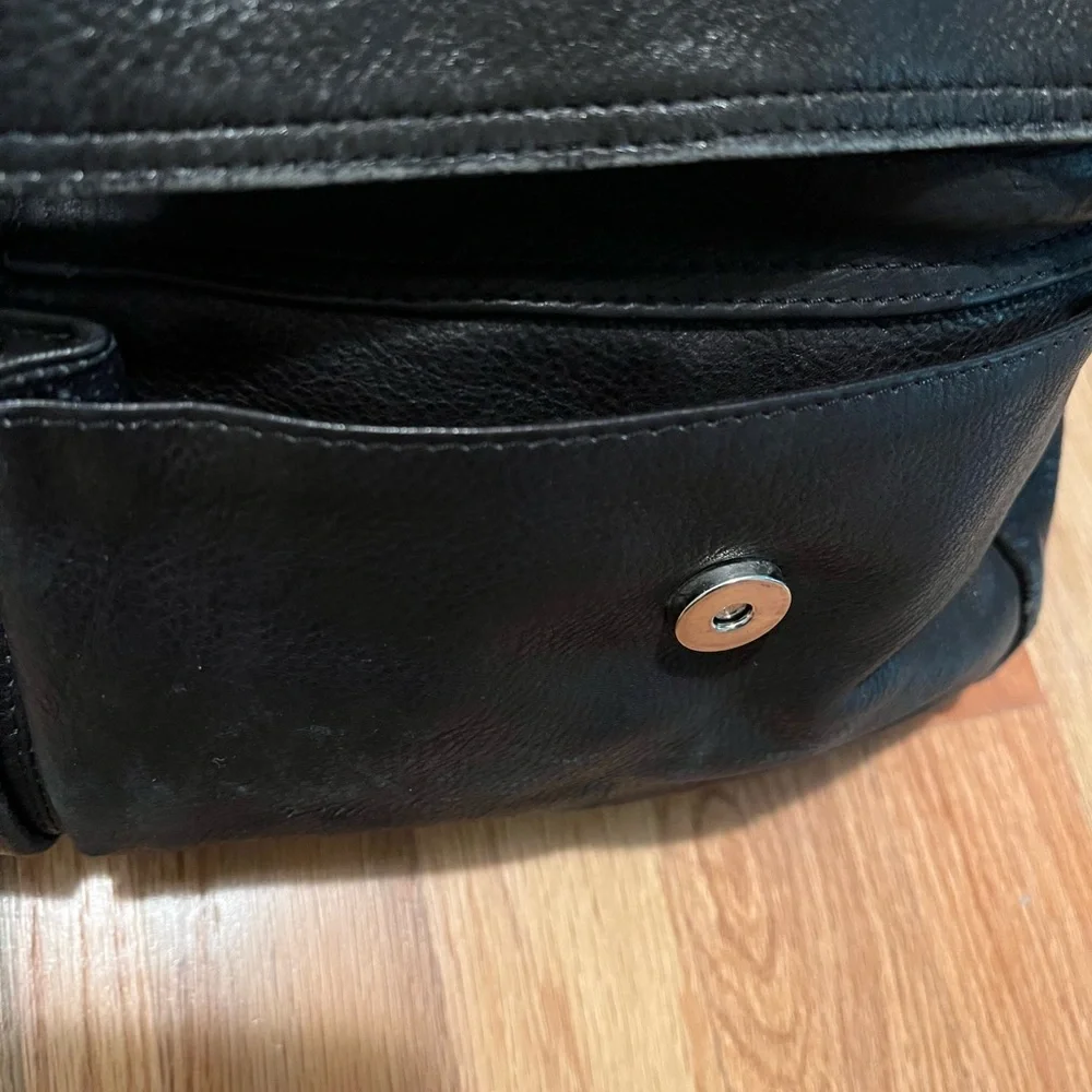 Kenneth Cole Crossbody Business Messenger bag - Picture 3 of 13